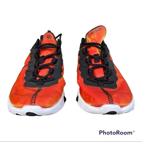 NIKE REACT SNEAKERS SIZE 7 ORANGE  AND BLACK         GREAT CONDITION - Picture 7 of 8
